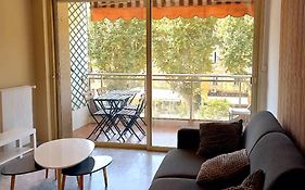 Immeuble Le Regency, Appartement 4 Pieces, 80 Metres De La Plage