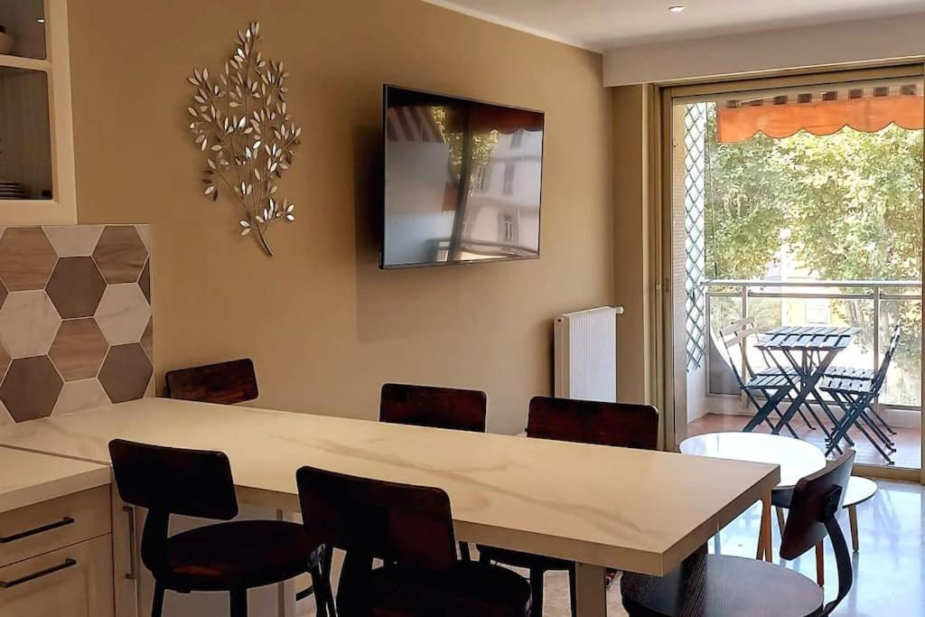 Immeuble Le Regency, Appartement 4 Pieces, 80 Metres De La Plage Menton Extérieur photo